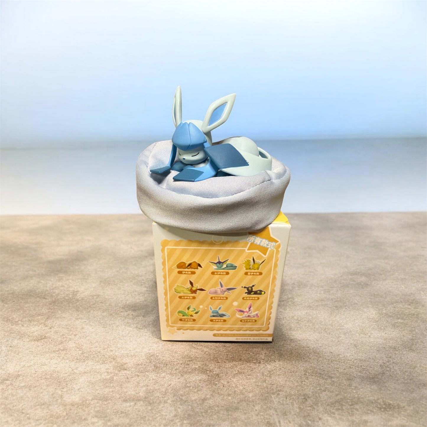 Pokemon Holly Box Sleepy Eevee Blind Box